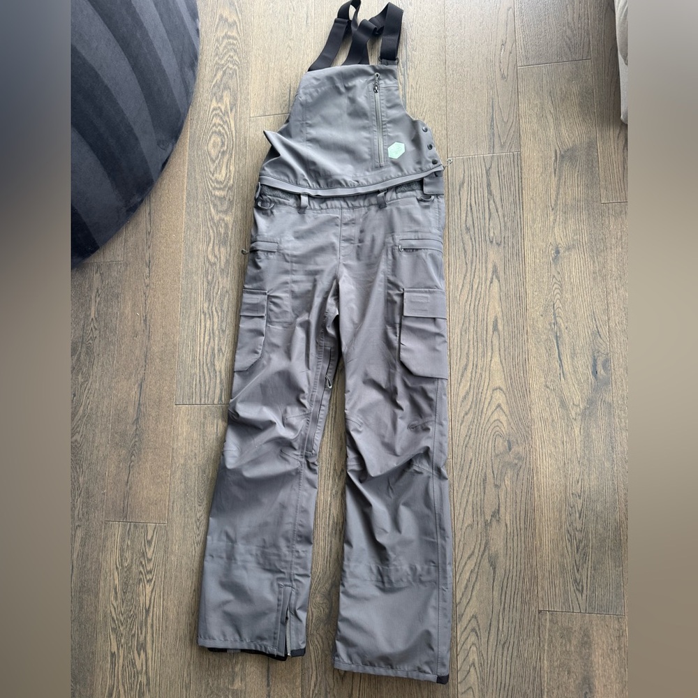 Billabong Bib,  Snowboard - Ski Pants ,2 in 1, Gray